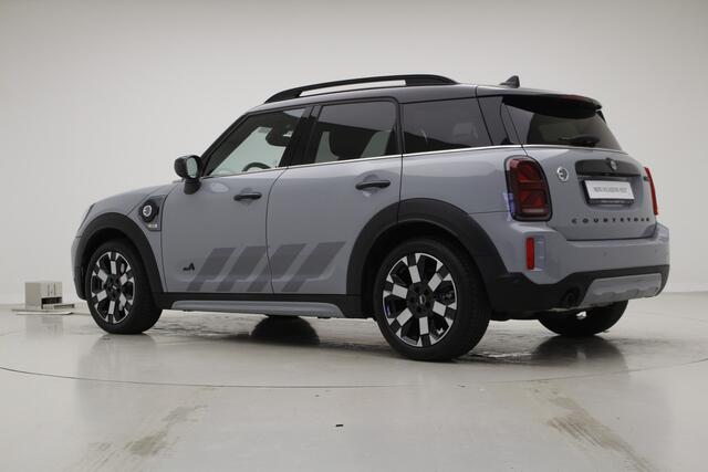 Mini COUNTRYMAN 2.0 Cooper SE ALL4 Untamed Edition | Premium Go Pack | Extra getint glas achter | Active Cruise Control (ACC) | Camera | Leder | Trekhaak alleen voor fietsendrager