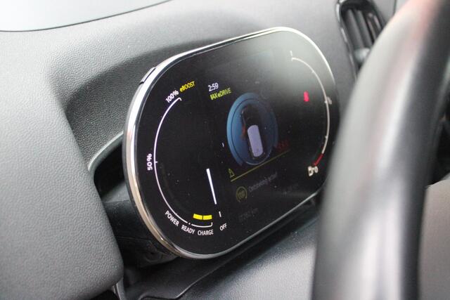 Mini COUNTRYMAN Mini 2.0 Cooper S E 220PK ALL4 CHILI | UNION JACK ACHTERLICHTEN | LEDEREN BEKLEDING | ELEKTRISCH BEDIENBARE VOORSTOELEN MET GEHEUGENFUNSCTIE OP DE BESTUURDERSSTOEL | STOEL/VOORRUIT VERWARMING | FULL LED KOPLAMPEN | DRAADLOZE APPLE CARPLAY/ANDROID AUTO | D