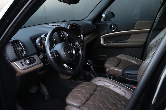 Mini COUNTRYMAN Mini 2.0 Cooper S E ALL4 Chili | LEDER | STOELVERW. | PDC | NAVI |