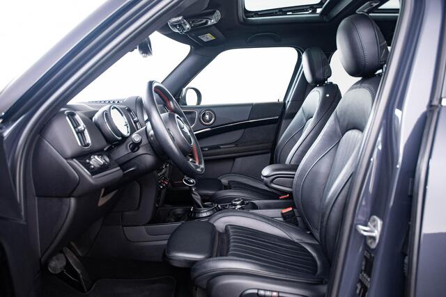 Mini COUNTRYMAN 2.0 Cooper S Chili Panoramadak - Elektrisch verstelbare/verwarmde stoelen - Comfort acces - Elektrisch inklapbare buitenspiegels - Head up - Harman Kardon - Park Assistant - Getinte Ruiten -