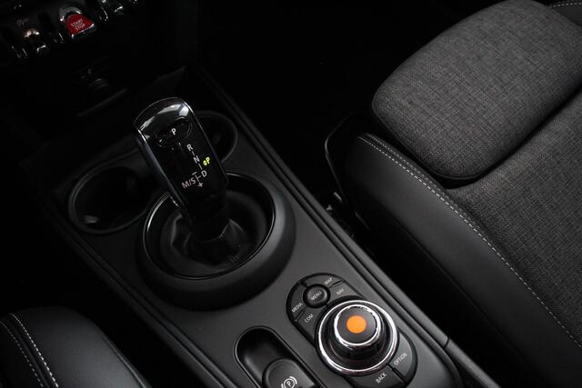 Mini COUNTRYMAN Mini 1.5 Automaat Cooper Chili | Navigatie | Climate control | Cruise control | Lichtmetalen velgen | Parkeer Sensoren