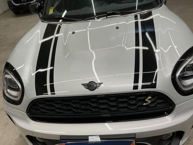 Mini COUNTRYMAN Mini 2.0 Cooper S E ALL4 Classic | Panoramadak | Lederen bekleding | Adaptive LED | Stoelverwarming | Verwarmd Stuurwiel | Sportstoelen | Climate control | Armsteun | Keyless entry