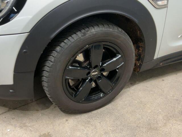 Mini COUNTRYMAN Mini 2.0 Cooper S E ALL4 Classic | Panoramadak | Lederen bekleding | Adaptive LED | Stoelverwarming | Verwarmd Stuurwiel | Sportstoelen | Climate control | Armsteun | Keyless entry