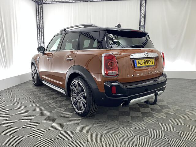 Mini COUNTRYMAN Mini 1.5 Cooper Chili | Apple Carplay | Pano-Dak | Navi | Trekhaak | LED |