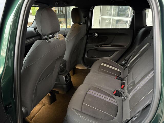 Mini COUNTRYMAN Mini 1.5 Cooper Pepper | HARMAN KARDON | TREKHAAK | CLIMATE CONTROL | NAVIGATIE |