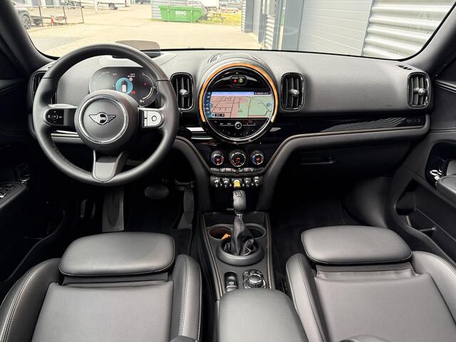 Mini COUNTRYMAN 2.0 Cooper SE ALL4 Northwood Pano/Camera/Leder/Apple