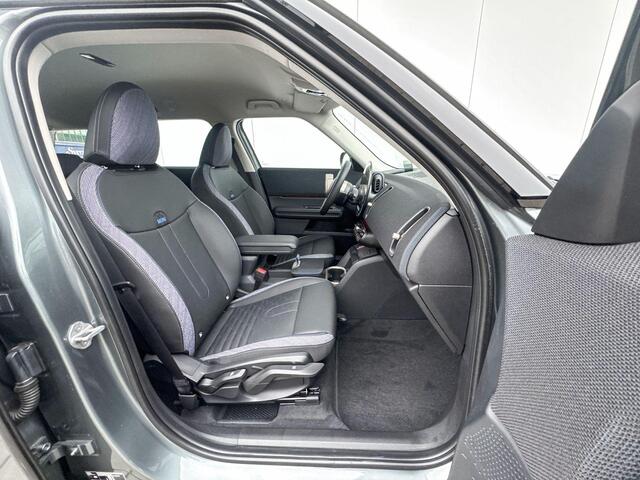 Mini COUNTRYMAN C Classic S Plus | Trekhaak met elektrisch wegklapbare kogel | 19" LM John Cooper Works Runway Spoke black | Opruimingsvoordeel