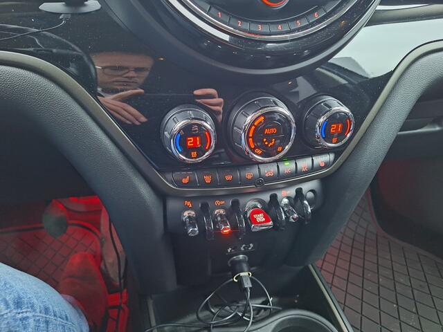 Mini COUNTRYMAN Mini 2.0 Cooper D ALL4 Chili | Sportstoelen | Navi