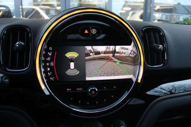 Mini COUNTRYMAN Mini 2.0 Cooper S E ALL4 ALL4 Navi/Camera/Keyless/Head-up/Sfeerverlichting/Leder/19Inch
