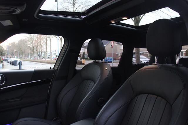 Mini COUNTRYMAN Mini 2.0 Cooper S E ALL4 ALL4 Navi/Camera/Keyless/Head-up/Sfeerverlichting/Leder/19Inch