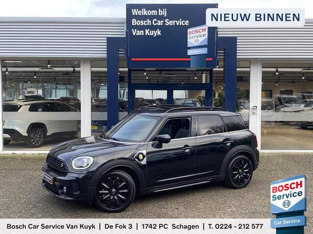 Mini COUNTRYMAN 2.0 Cooper S E ALL4 Classic / Automaat / NL-Auto / Dealer-Onderhouden / Vol-Leder / Open/Panodak / Harman-Kardon / Head-Up Display / Stoelverwarming / Cruise-Control / Climate-Control / Apple-Carplay & Android-Auto / Keyless / LED / DAB Radio-Bluetooth / 