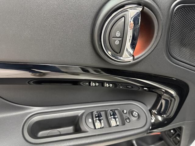 Mini COUNTRYMAN Mini 2.0 Cooper S E ALL4 Chili 221PK Leder / Adaptive Cruise Control