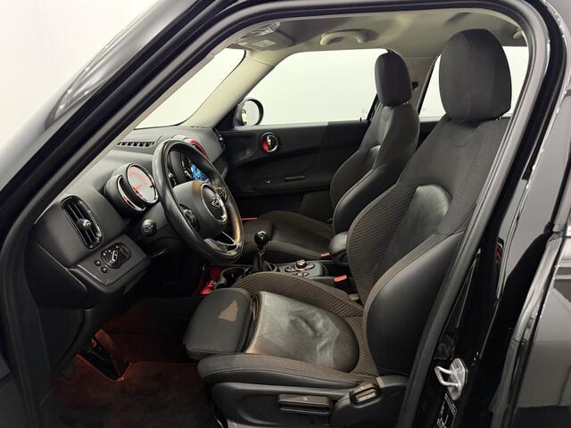 Mini COUNTRYMAN Mini 1.5 One Chili Half leder, Parkeersensoren, Navoi, Keyless start, Stoelverwarming, Clima, Cruise control