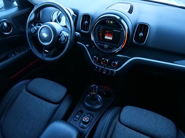 Mini COUNTRYMAN Mini 2.0 Cooper S 192pk Chili Automaat LED / Stoelverwarming / Camera