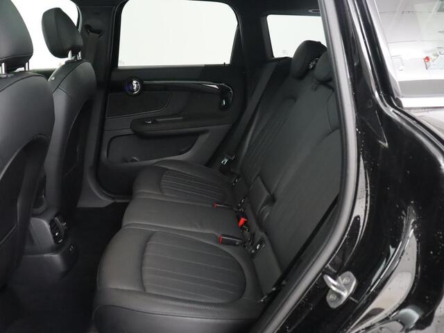 Mini COUNTRYMAN 2.0 John Cooper Works ALL4 Chili | Panoramadak | Leder | Adaptive cruise | Stoelverwarming | Head-Up | Camera | Memory | Carplay | Navigatie | Full LED | Origineel NL