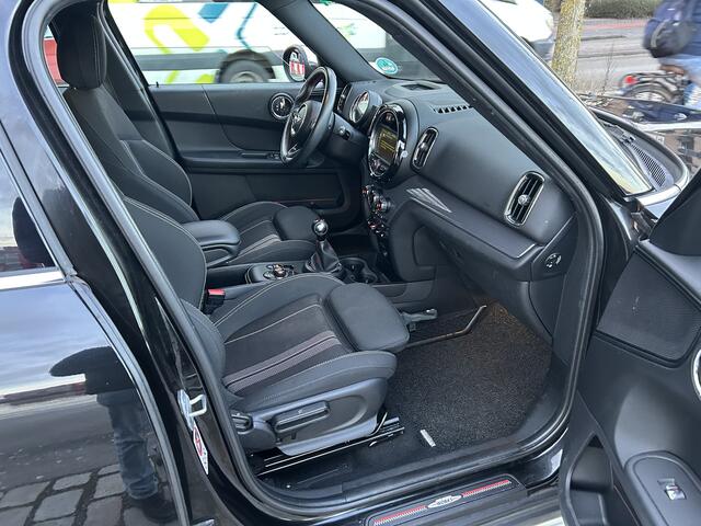 Mini COUNTRYMAN Mini 1.5 Cooper Salt navigatie airco/ecc keurige auto