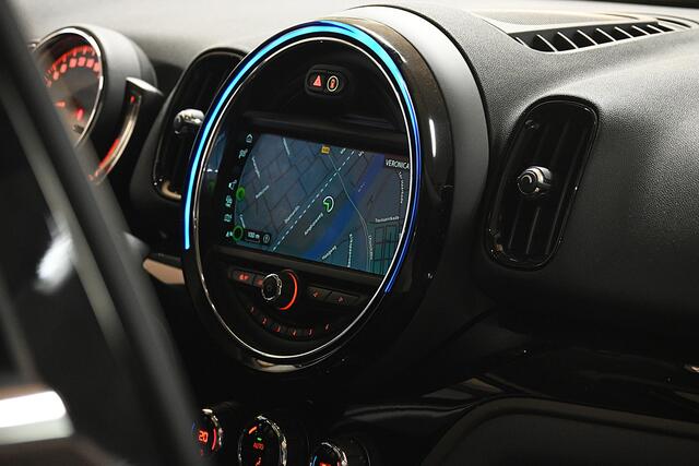 Mini COUNTRYMAN Mini 1.5 Cooper Chili Automaat / Harman Kardon / 18 incl / pano dak