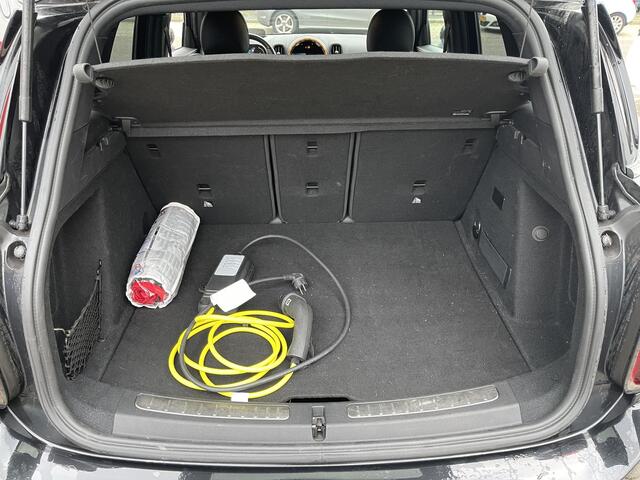 Mini COUNTRYMAN Mini 1.5 Cooper S E ALL4 18"/Adaptieve cruise/Sportstoel + memory/Stoel + voorruitverwarming/Head-up/Keyless/Camera