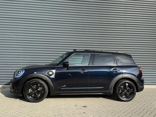 Mini COUNTRYMAN 2.0 Cooper SE ALL4 Pano/H&K/Camera/Leder