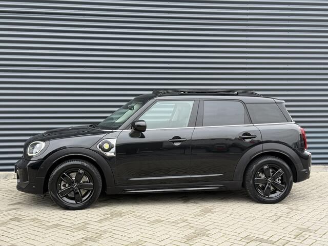 Mini COUNTRYMAN 2.0 Cooper SE ALL4 Pano/H&K/Camera/Leder