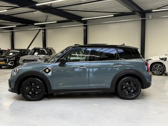 Mini COUNTRYMAN 2.0 Cooper SE ALL4 Pano/Leder/H&K/Camera