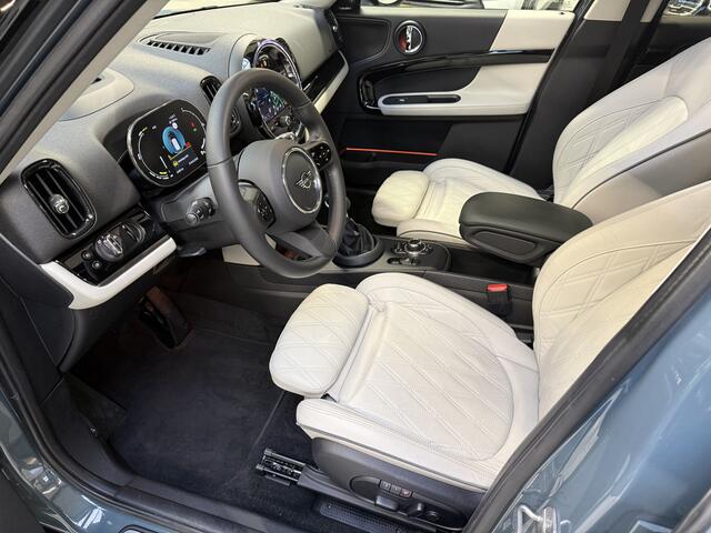 Mini COUNTRYMAN 2.0 Cooper SE ALL4 Pano/Leder/H&K/Camera