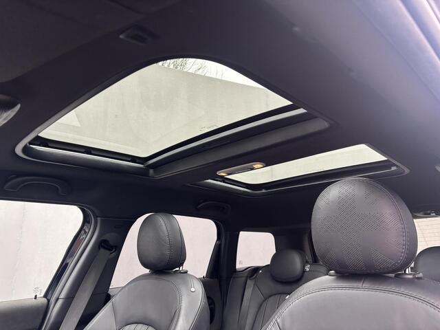 Mini COUNTRYMAN 1.5 Cooper S E ALL4 Yours PHEV / Schuif & Kanteldak / EAER 41 km / Leder / Harman Kardon / 1.500 kg Trekgewicht / Head Up Display / Navigatie / Elektrische stoelen / Adaptieve CC / Apple Carplay & Android / Camera / PDC / Stoel Verwarming /