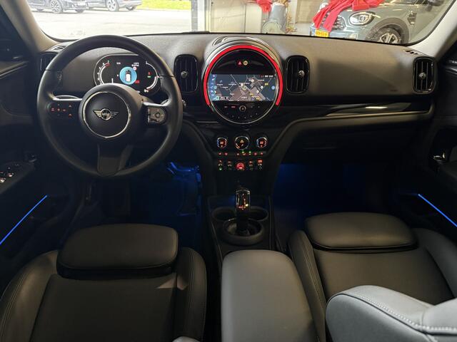 Mini COUNTRYMAN 1.5 Cooper Pano/Harman Kardon/Camera/Leder/Apple