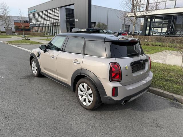 Mini COUNTRYMAN 1.5 Cooper SE ALL4 Chili Pano, Leder, Carplay