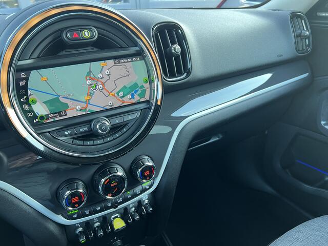 Mini COUNTRYMAN Mini 1.5 Cooper S E ALL4 Chili Navi Prof Camera Carplay Sportstoelen Harman Kardon Head Up Keyless Led Koplampen 18 Inch Extra Getint Glas