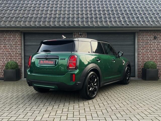 Mini COUNTRYMAN SE ALL4 Head up Leder Keyless Black optik Britisch R Green