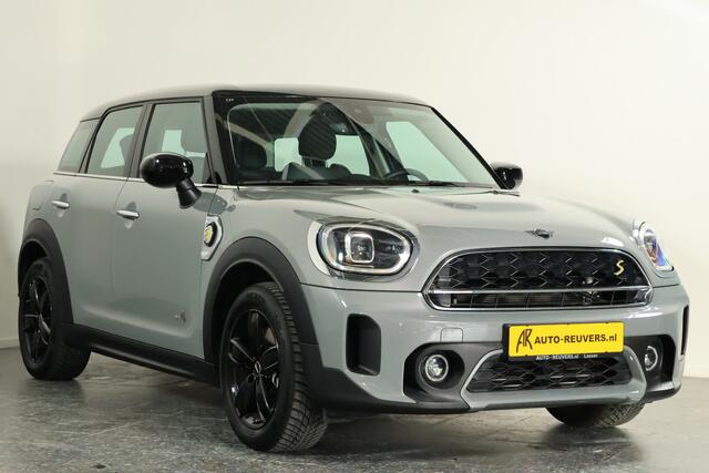 Mini COUNTRYMAN Mini 1.5 Cooper S E ALL4 Classic / LED / Navi / CarPlay / Camera