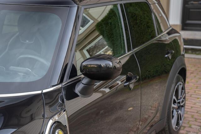 Mini COUNTRYMAN Mini 1.5 Cooper S E ALL4 John Cooper Works KUIPSTOELEN | CAMERA | STUURVERW. | KEYLESS | HUD