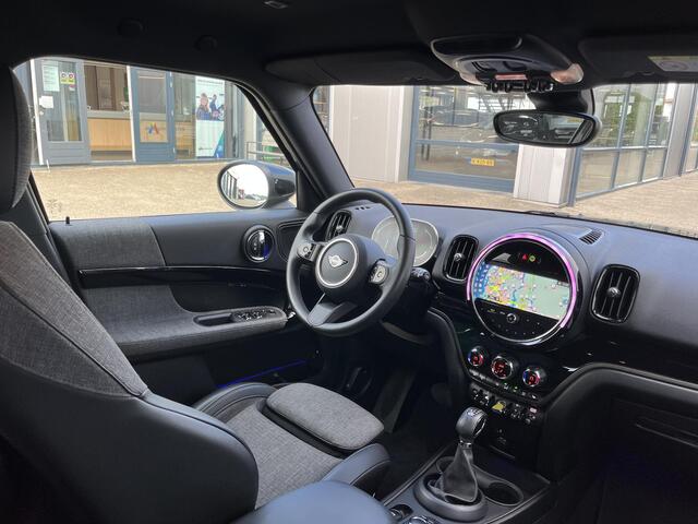 Mini COUNTRYMAN 2.0 Cooper S E ALL4 | Sportstoelen/Stoelverw./Carplay/Navi/LED