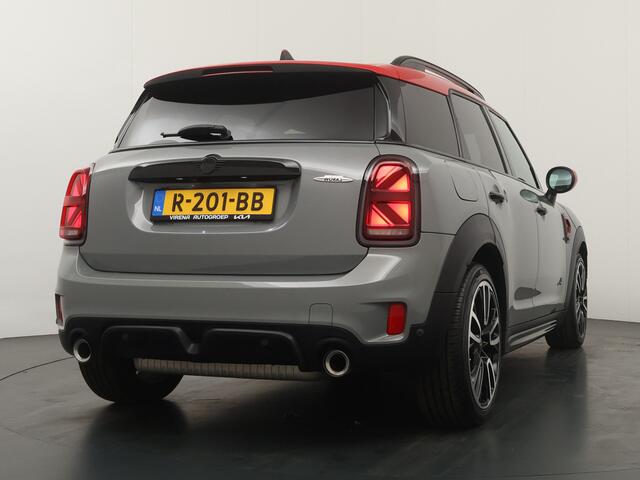 Mini COUNTRYMAN Mini 2.0 John Cooper Works ALL4 White Silver Edition Automaat - Airco - Apple Carplay/Android Auto - Cruise Control -KeyLess Entry - Panoramadak - Lederen Bekleding - Voorstoelen Verwarmd - Virena Zekerheidspakket ¤895,-