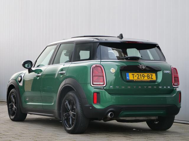 Mini COUNTRYMAN Mini 1.5 Cooper S E ALL4 Classic 220 Pk Automaat DAB / Apple Carplay / Navigatie / Schuifdak / Stoelverwarming / Camera