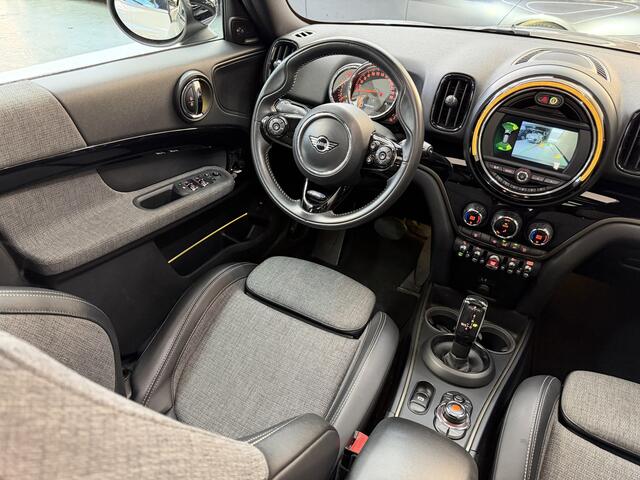Mini COUNTRYMAN Mini 1.5 Cooper Chili, 135Pk, 2019, 2de eigenaar, Panoramadak, Harman kardon, Sportstoelen, LED koplampen, Parkeersensoren, Navigatie, Applecarplay, Climate control,
