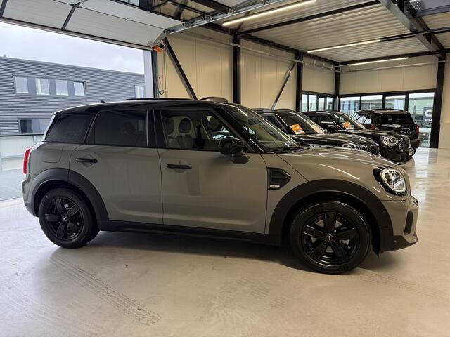Mini COUNTRYMAN 1.5 Cooper Pano/H&K/Camera/Leder