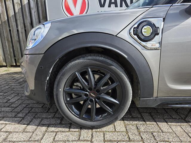 Mini COUNTRYMAN Mini 1.5 Cooper S E ALL4 John Cooper Works 18"/Panoramadak/Adaptieve cruise/Leder + memory + stoelverwarming/Harman Kardon/Keyless/Elektrische klep/Head-up/Camera