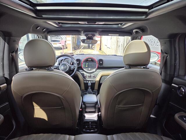 Mini COUNTRYMAN Mini 1.5 Cooper S E ALL4 John Cooper Works 18"/Panoramadak/Adaptieve cruise/Leder + memory + stoelverwarming/Harman Kardon/Keyless/Elektrische klep/Head-up/Camera