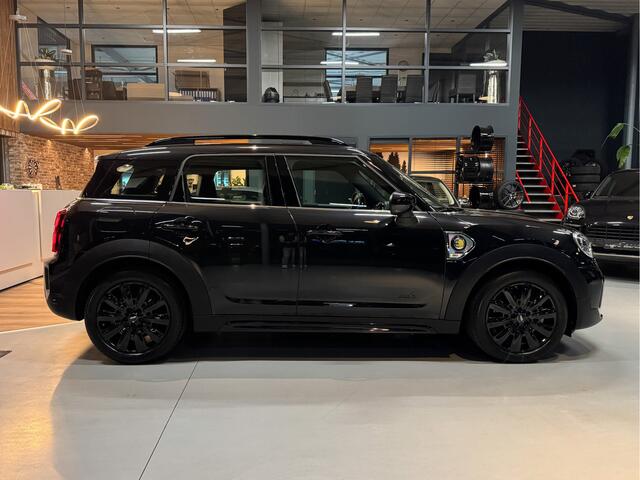 Mini COUNTRYMAN Mini 1.5 Cooper SE ALL4 HUD Camera, Leder, 18"