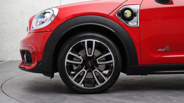 Mini COUNTRYMAN Mini 1.5 Cooper S E ALL4 John Cooper Works | Head-up | Panoramadak | Harman/Kardon | Comfort Access | Achteruitrijcamera
