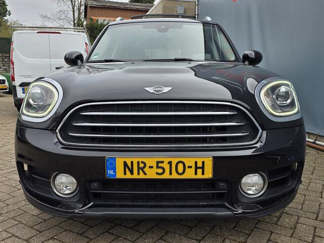 Mini COUNTRYMAN Mini 1.5 Cooper JCW PACK NAVI PDC HUD LEER PANODAK