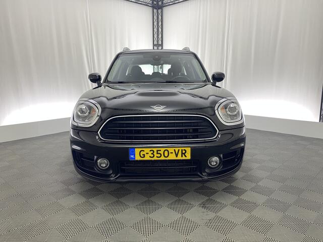 Mini COUNTRYMAN Mini 1.5 Cooper Pepper Apple carplay | Sportstoelen | Stoelverwarming | Navi | LED | Dealeronderhoud