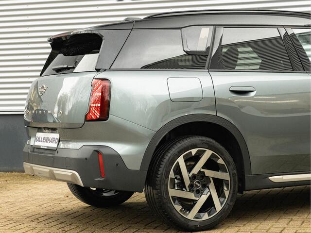 Mini COUNTRYMAN Mini 1.5 C Favoured - XL Pakket - Pano - Trekhaak - Memoryzetel