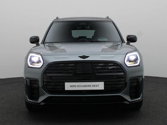 Mini COUNTRYMAN E John Cooper Works Uitvoering + Pakket M + Stuurwielrand Verwarmd + Trekhaak + Panoramadak + Harman Kardon + 20''