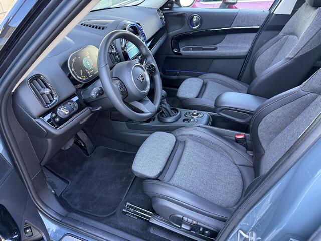 Mini COUNTRYMAN 1.5 Cooper SE ALL4 Pano/Camera/Apple/H&K