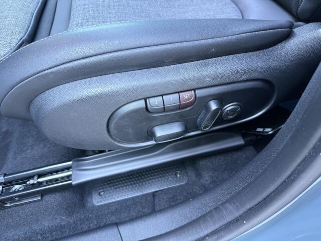 Mini COUNTRYMAN 1.5 Cooper SE ALL4 Pano/Camera/Apple/H&K