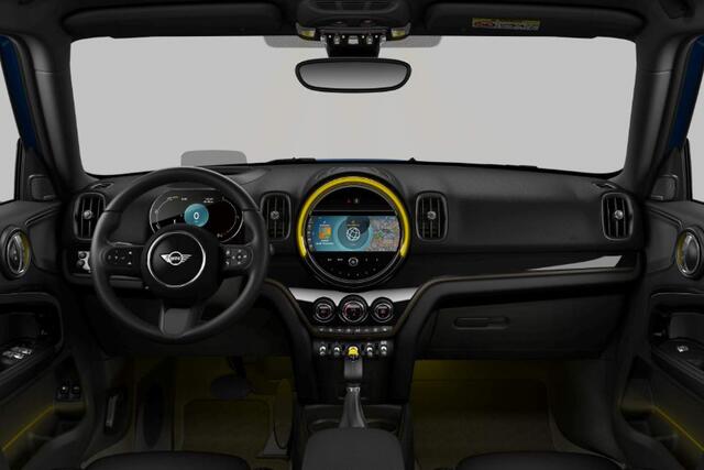 Mini COUNTRYMAN Mini Cooper S E ALL4 Panoramadak - Active Cruise Control - Elektrisch verstelbre/verwarmbare stoelen - Head up - Harman Kardon - Elektrisch inklapbare buitenspiegels - Comfort acces -