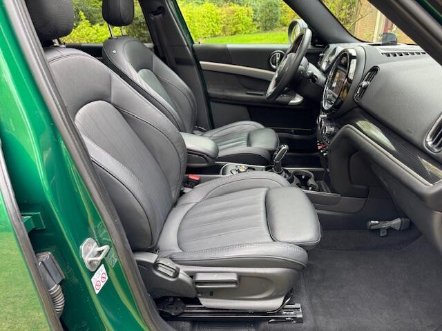 Mini COUNTRYMAN Mini 1.5 Cooper Chili, NL-auto, NAP, Leer, Panoramadak